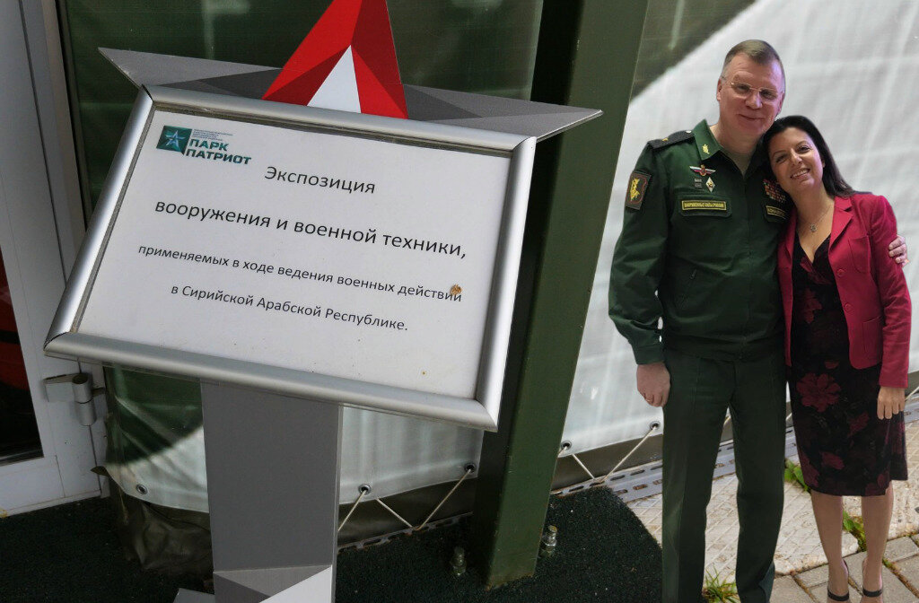 Игорь Конашенков комментирует в СМИ различные события. 