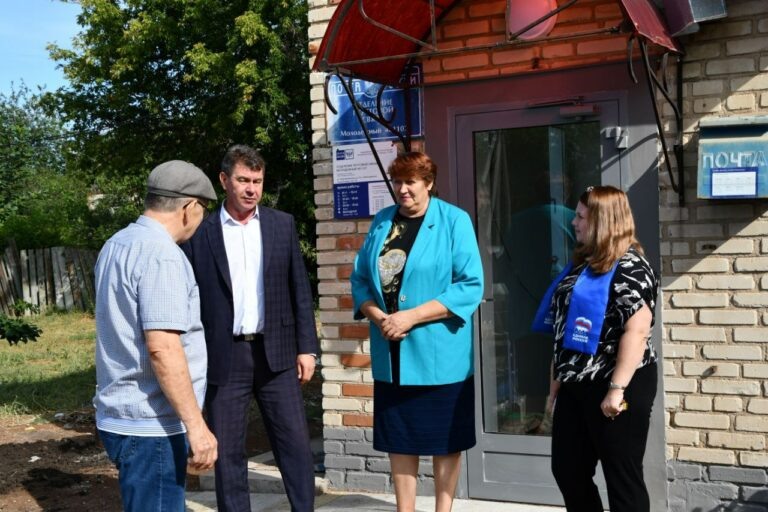    В почтовом отделении Тоцкого района завершился капитальный ремонт Кристина Просвиркина