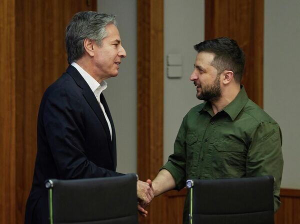    © AP Photo / Ukrainian Presidential Press Office via AP