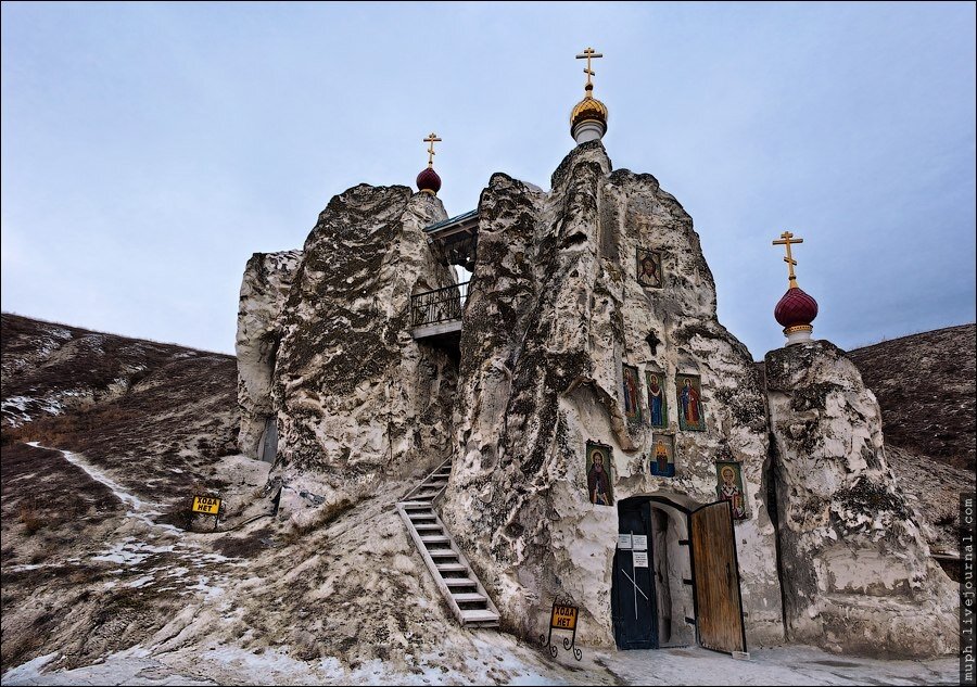 Спасский храм