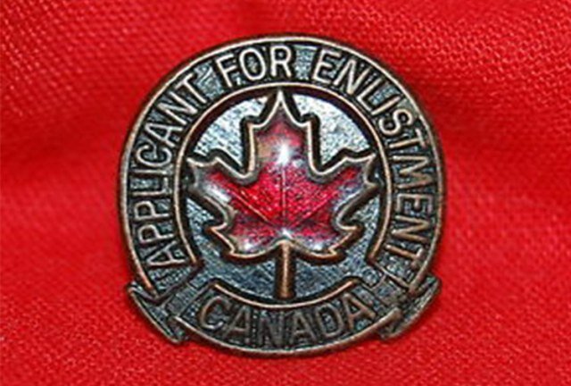 знак для лиц, не попавших на службу в канадскую армию во время Второй мировой войны.