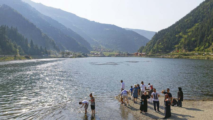 Озеро Узунгель, недалеко от города Трабзон, Турция. Фото: Global Look Press/Martin Siepmann