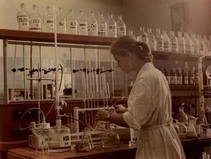 Лаборатория СССР.