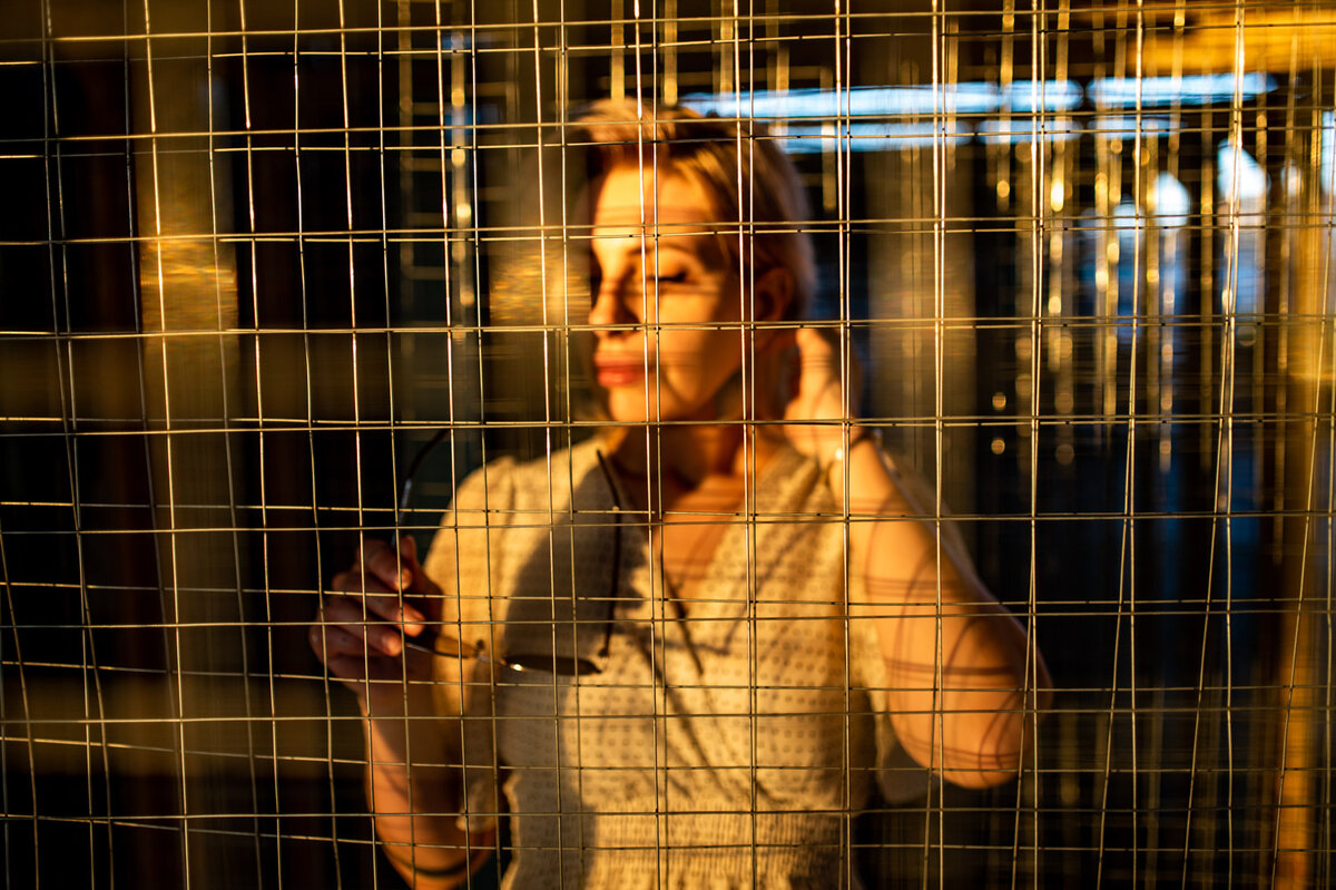 Вылезайте из клетки своих иллюзий.                                     фото Елены Несмеяновой