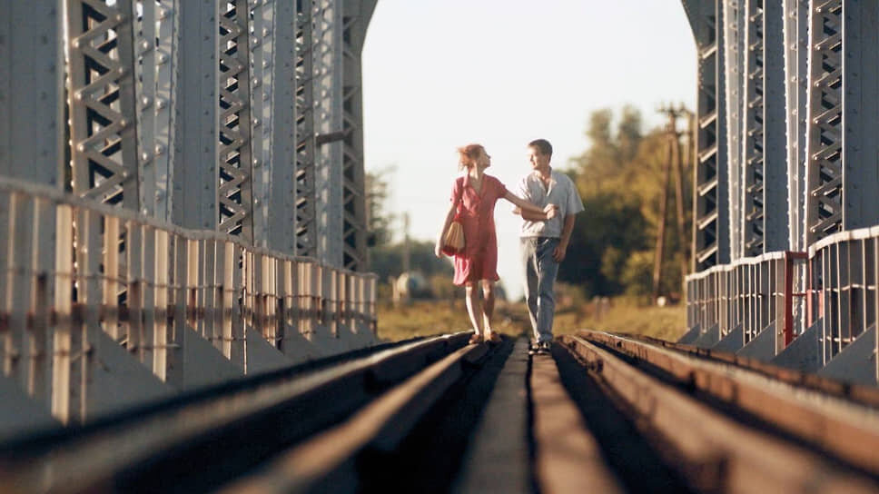 Фото: Кинокомпания Точка📷Провинциальная действительность в «Замаячном» предстает в перспективе причудливой, но неоригинальной