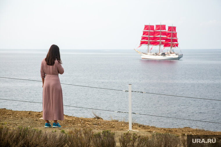    Полярная депрессия чаще всего возникает у женщин, которые ведут нездоровый образ жизни