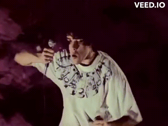 Видеоряд из клипа Stone Roses «Fools Gold»