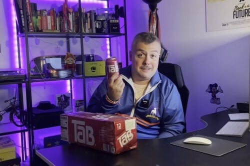    Блогер попробовал газировку от Coca-Cola, которую не выпускают 3 года. Чем TAB отличается от обычной колы? Данил Тармасинов