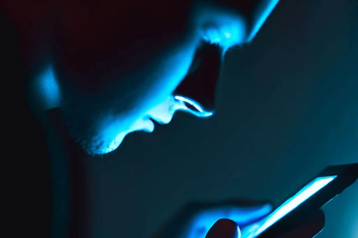 Телефон отвлекает вас от сна