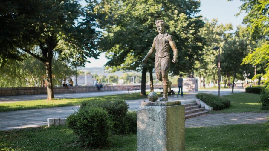 M.Marković, Južne vesti