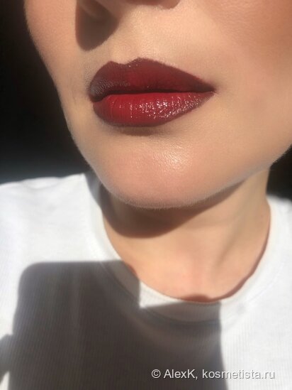 Тот самый акцент. Сразу призняюсь — без фотошопа не обошлось.