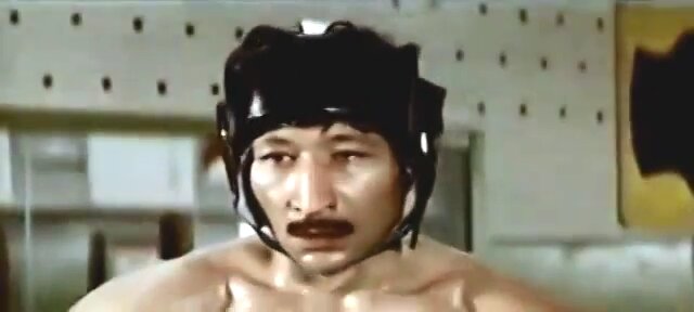 Кадр из фильма «На ринг вызывается…»