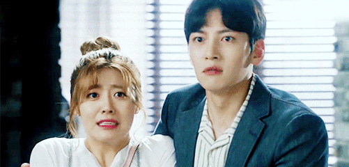 Нам Джи Хен и Чжи Чан Ук в дораме «Подозрительный партнер»