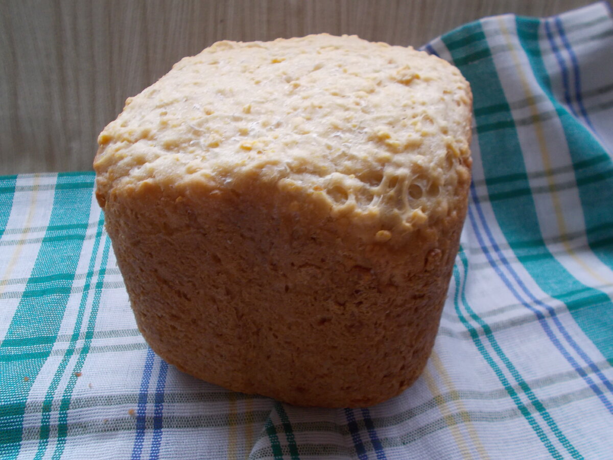 Кекс в хлебопечке горение. Кукурузный хлеб в хлебопечке. Хлеб из хлебопечки Gorenje. Кукурузный хлеб в хлебопечке горение. Зимний хлеб.