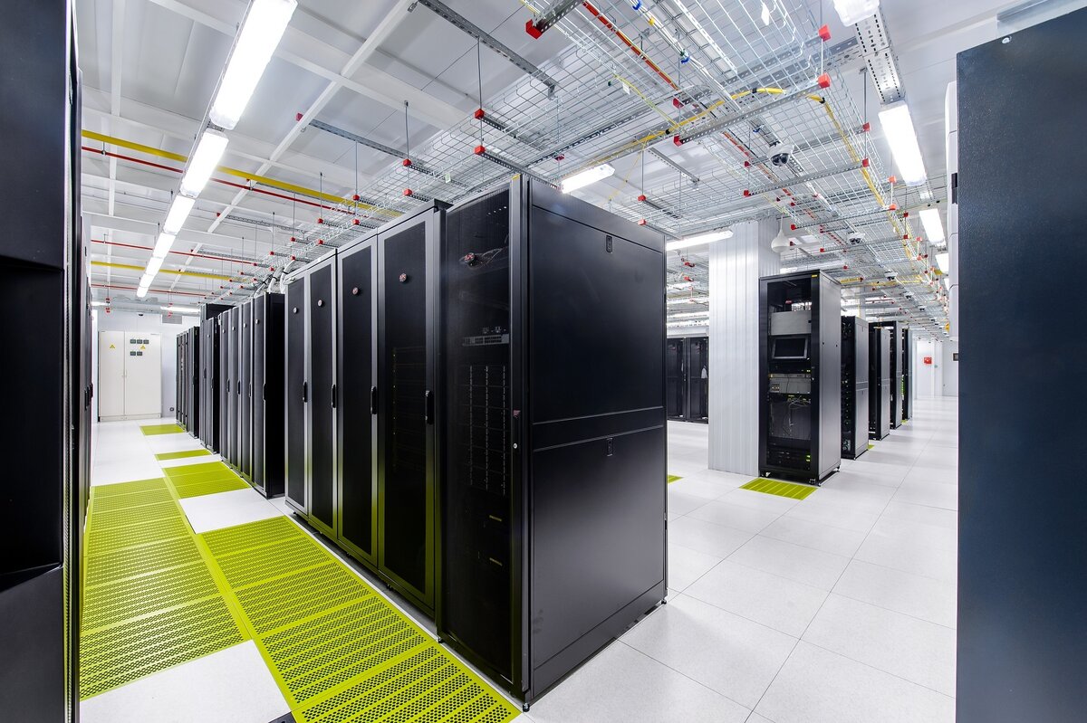 Больше картинок не будет. Этот пост - крик души и в целом очень нудный. Зато не купленный. Так что может кому то будет интересно.