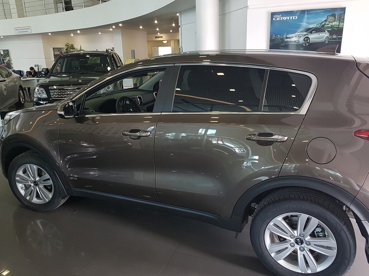 Выдача у дилера 