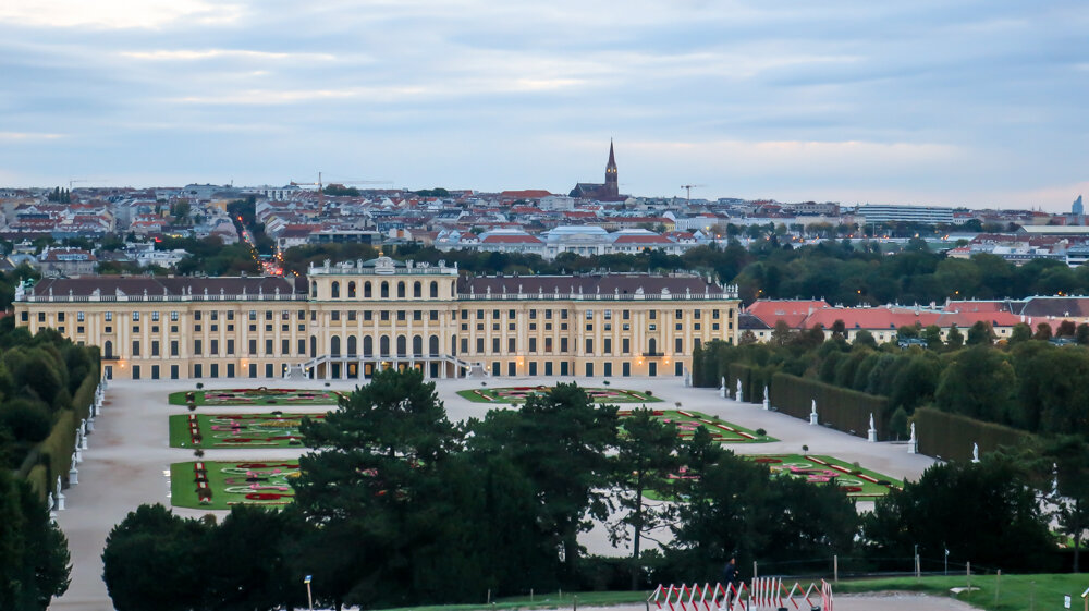 ДворецШѐнбрунн