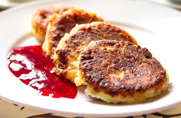 Классические сырники.