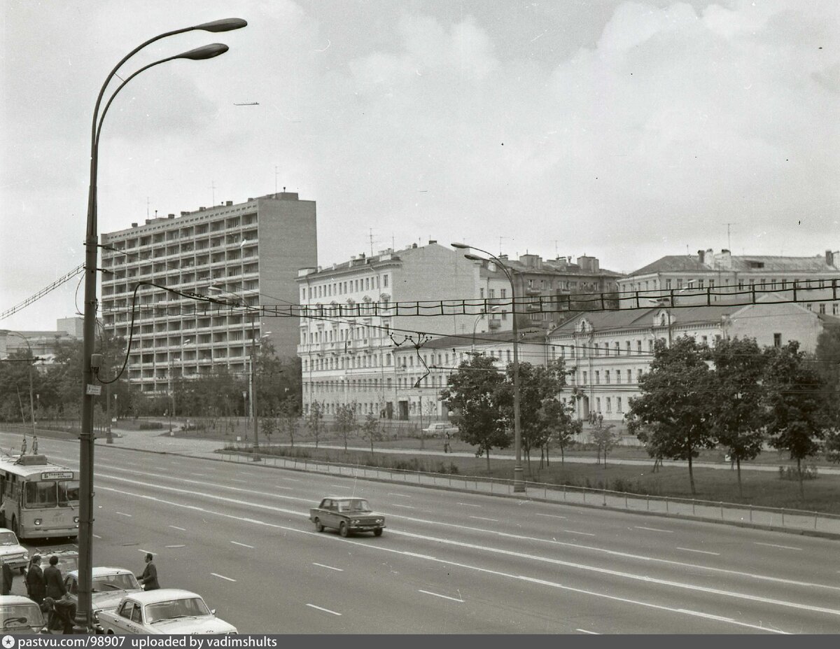 История московской улицы, которую уничтожила 