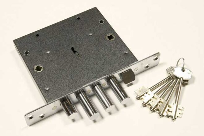 Фотография взята из источника bestdoor.guru 