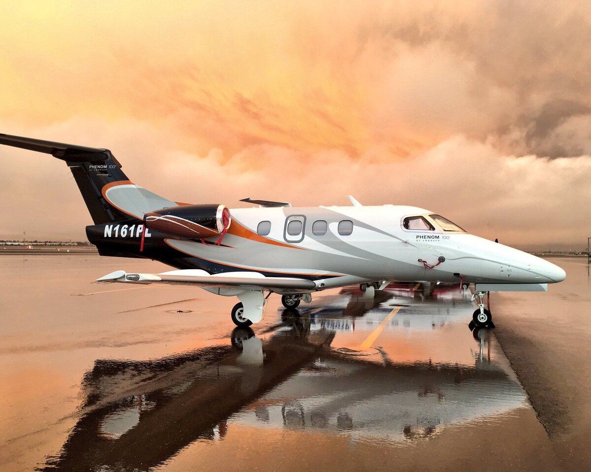 Embraer Phenom 100