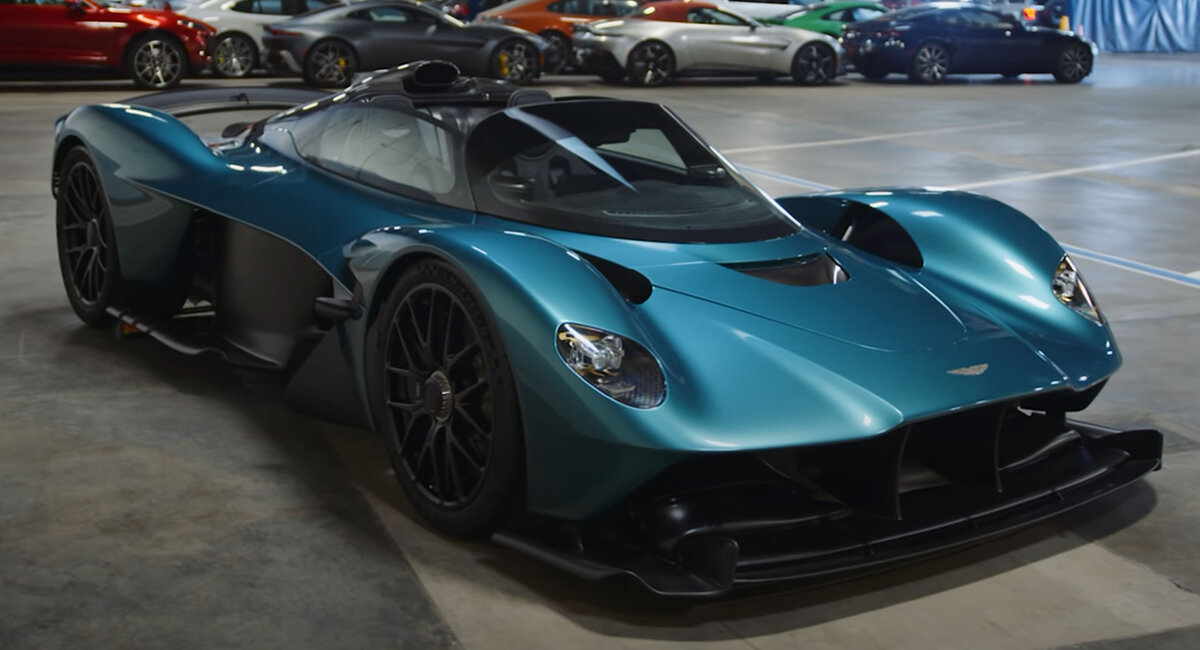 Aston Martin Valkyrie 2018 2019