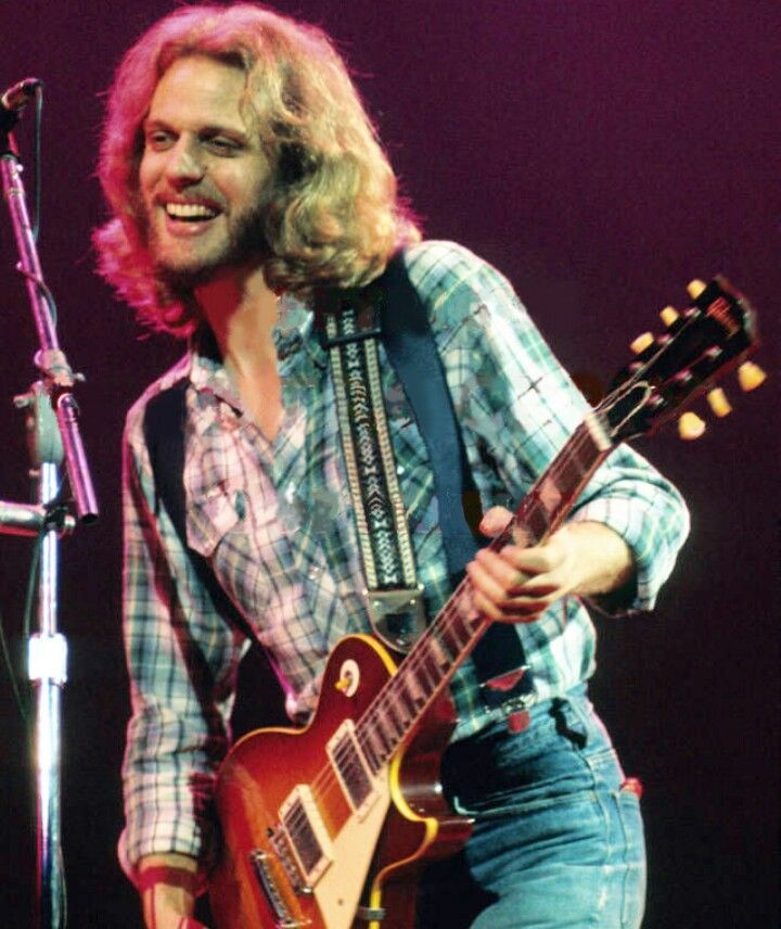 Гитарист Eagles Дон Фелдер