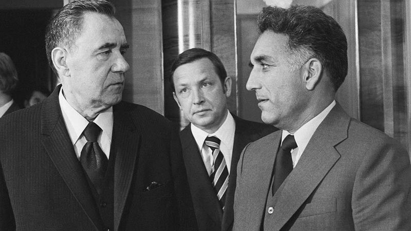 Андрей Громыко и Амин Хафизулла. Источник: wikipedia.org
