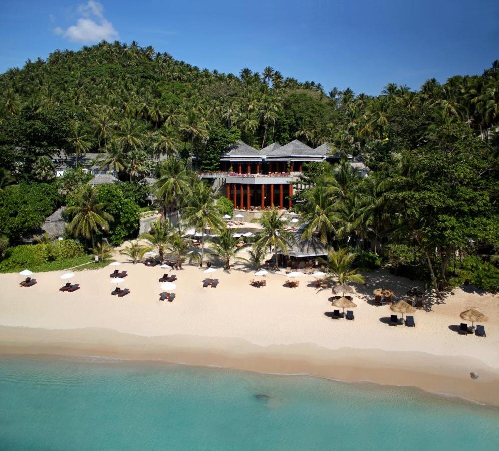 Сурин пхукет. Тайланд Пхукет Сурин. Пляжи Пхукета Сурин. The Surin Phuket 5*. Сурин Бич Пхукет