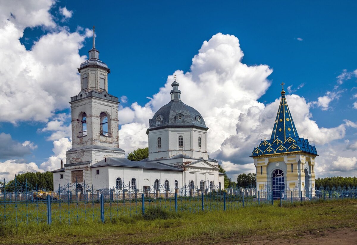 Церковь Казанской иконы Божией Матери в селе Горохово