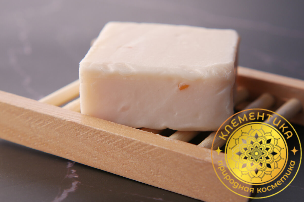 твердый шампунь с экстрактом меда и дягиля