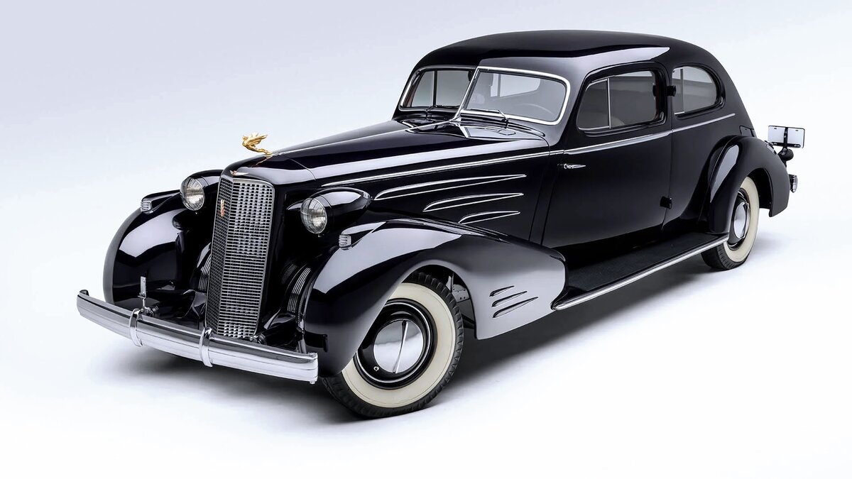 Cadillac Aerodynamic Coupe 1934 - 1937