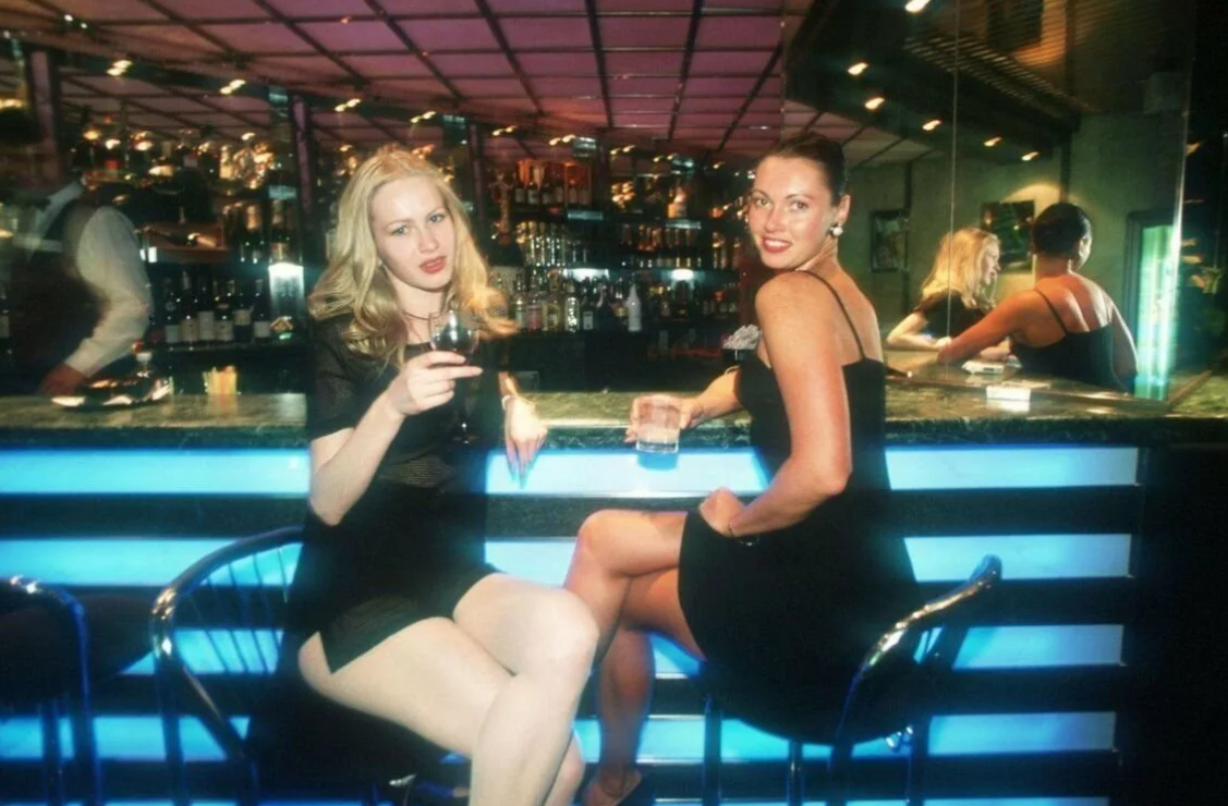 ночной клуб, 90-е