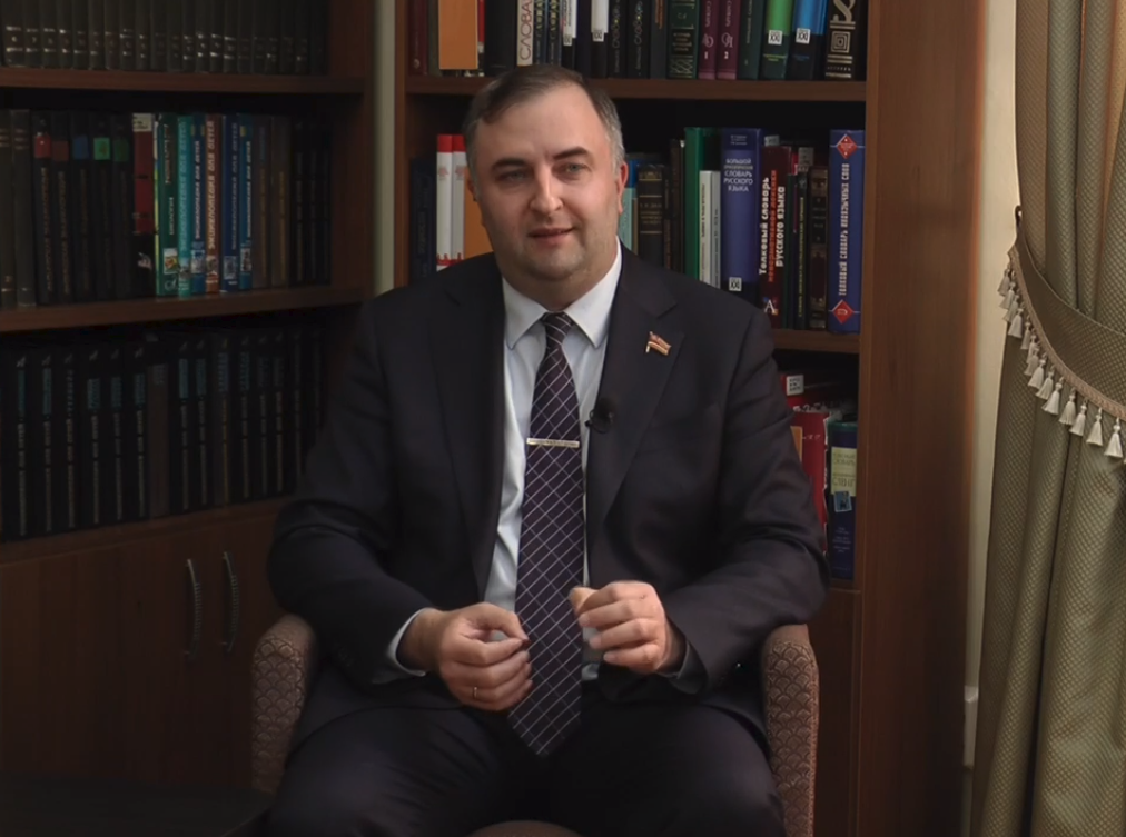 Олег Викторович Гербер из партии «Единая Россия», председатель Законодательного Собрания Челябинской области