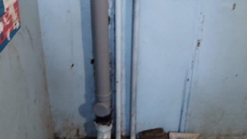     "Дом как после бомбежки". Барнаульцы жалуются на аварийные помещения. Barnaul 22