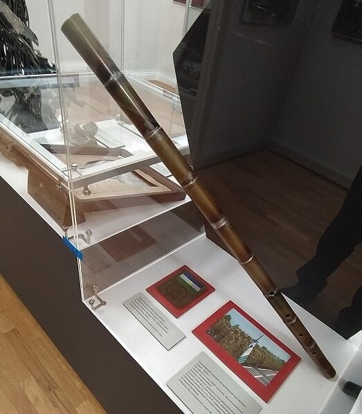 Башкирский народный инструмент курай, сделан из гильз КПВТ (крупнокалиберного пулемета Владимирова) бойцами батальона им. М. Шаймуратова