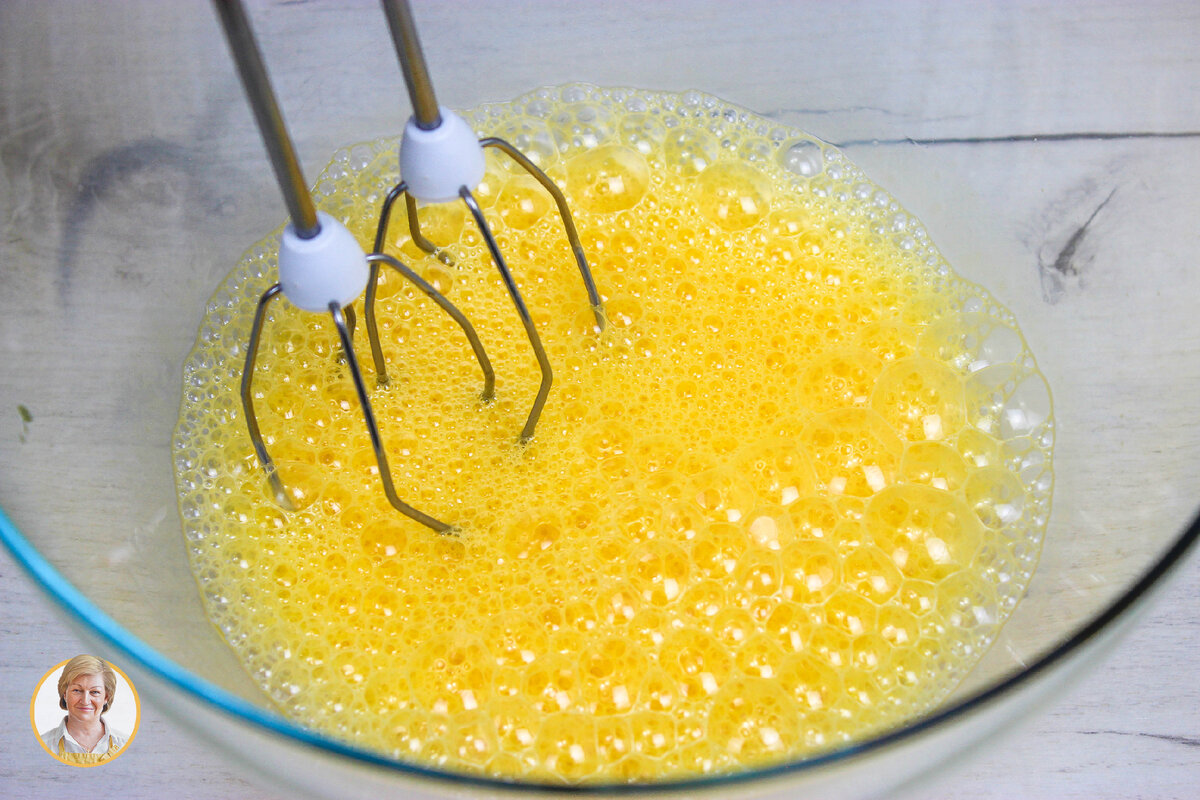 Заливной пирог с вареньем в духовке на скорую руку рецепт с фото пошагово