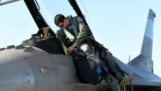    Пентагон назвал сроки начала обучения военных ВСУ пилотированию F-16 Иван Обухов