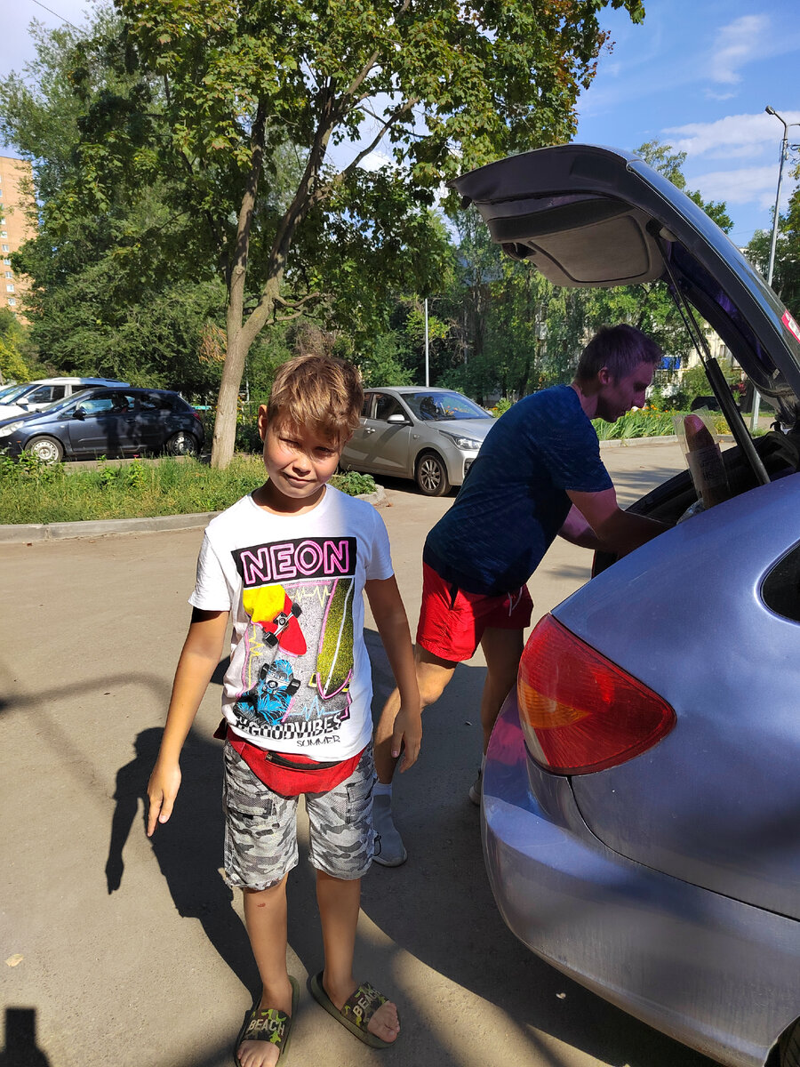 Эх... и машину мне разгружать!