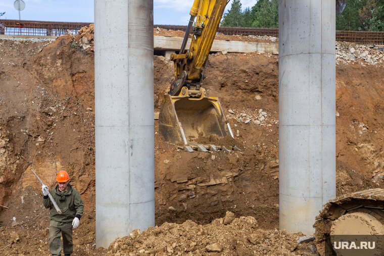    В обращении к президенту жители Югорска указали на нарушения при проектировании и строительстве дороги