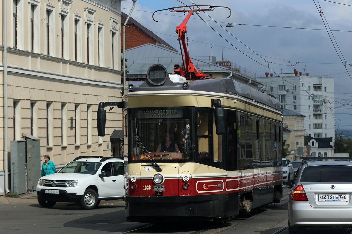 современный трамвай в ретро-стиле от УралТрансМаша