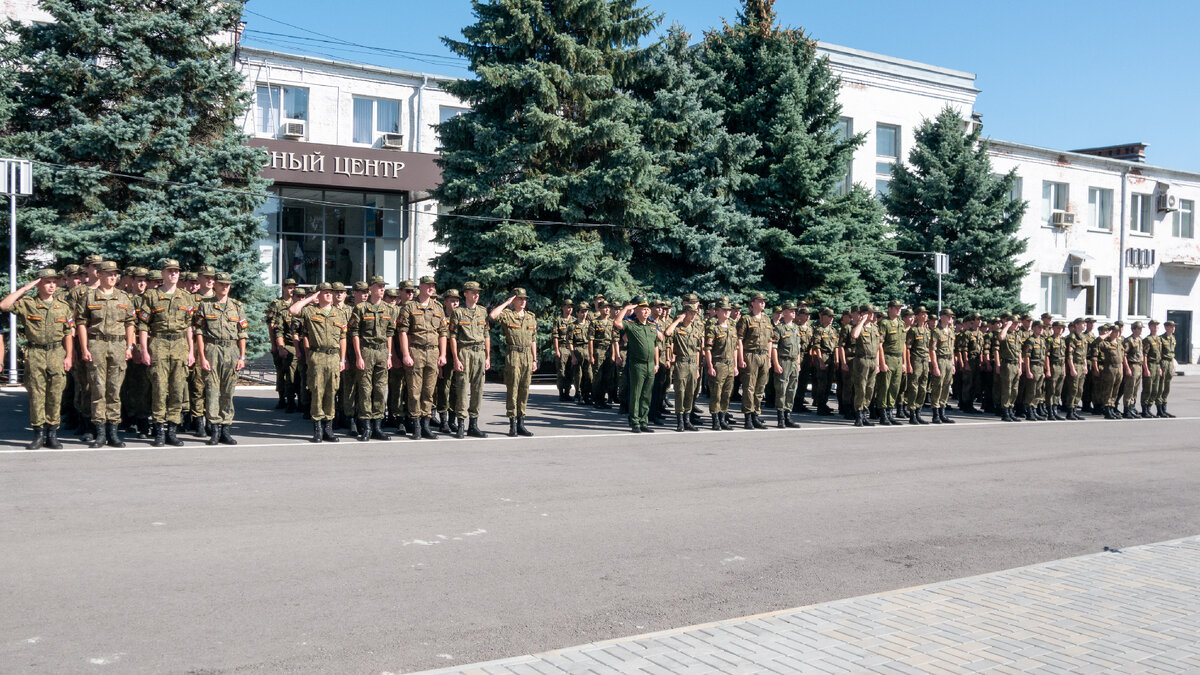  Восьмого сентября прошел торжественный выпуск сержантов и солдат запаса Военного учебного центра ДГТУ.