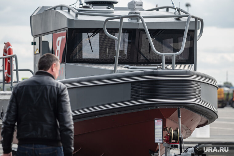    Катер на воздушной подушке