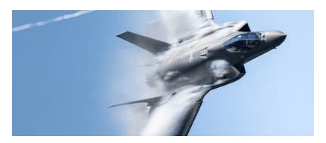 F-35 и его расширенные возможности делают его грозным оружием в арсенале США, заявили в ГАО. Но если самолет не сможет оторваться от земли из-за проблем с его обслуживанием и эксплуатацией , добавляется в отчете, это «ценное преимущество» не принесет пользы ВВС, ВМФ и Корпусу морской пехоты.
