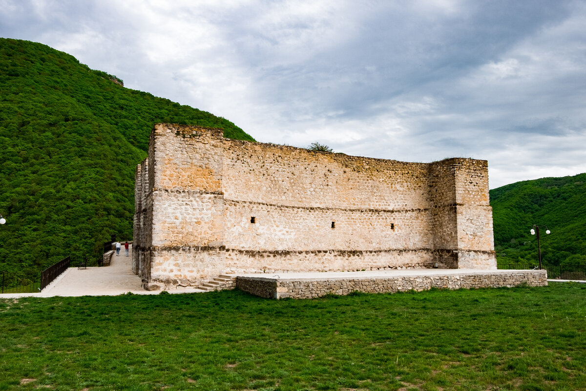 хучнинская крепость в дагестане