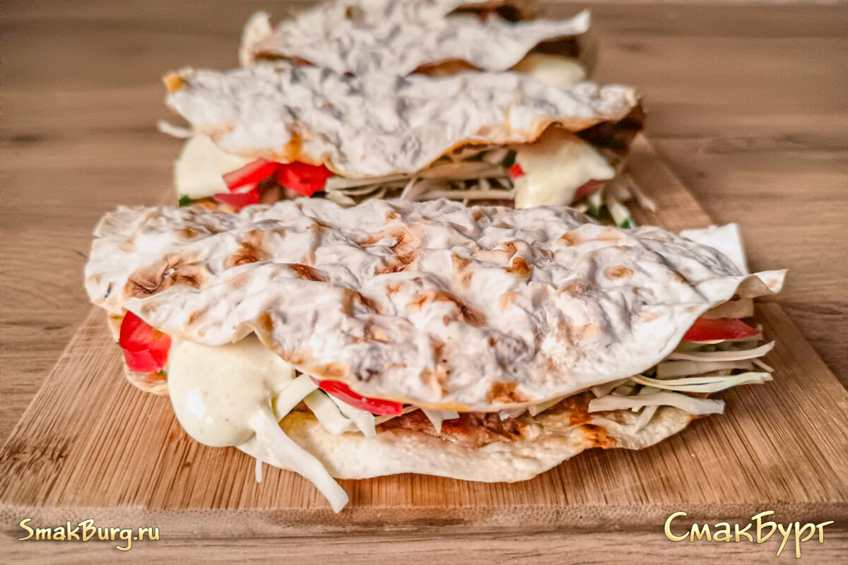 Аппетитная домашняя шаурма во всей красе - радуйте себя и своих любимых чаще!
