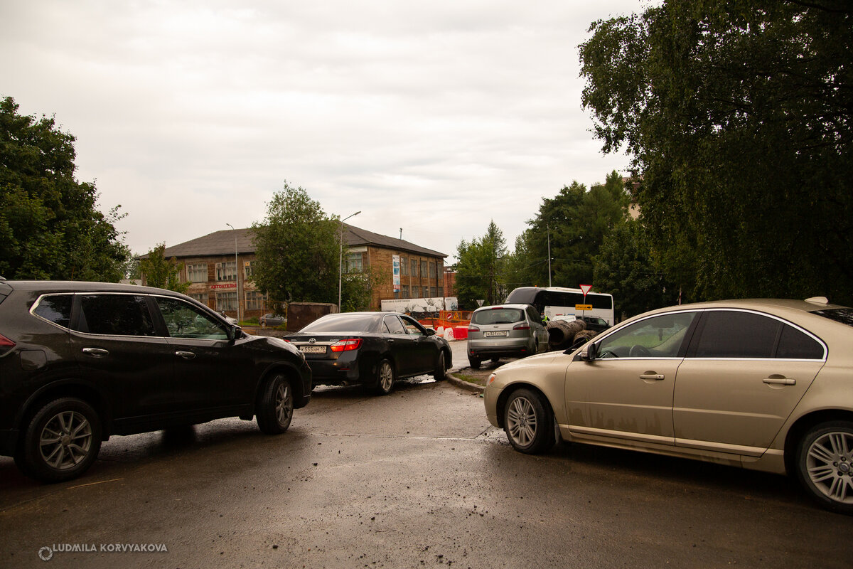    У собора Александра Невского в Петрозаводске дежурит полиция