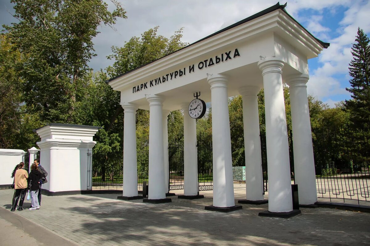 Парк "Изумрудный". Барнаул, сентябрь 2023 года Источник: Виталий Барабаш/"Толк"