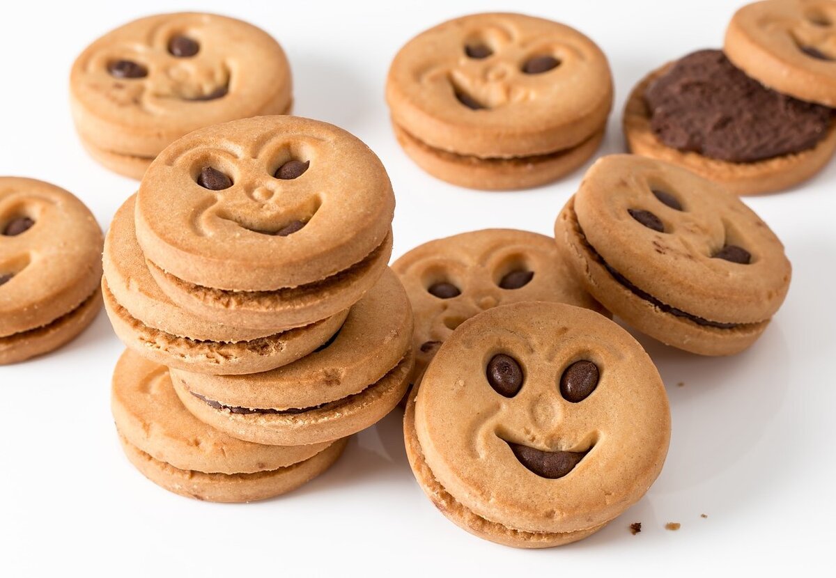     Что приготовить из засохшего печенья: пирожное, трайфл и другие десерты