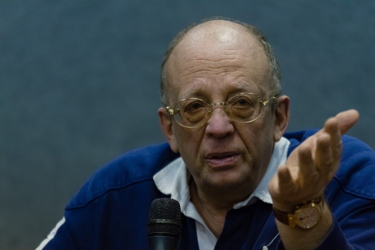 Леонид Володарский